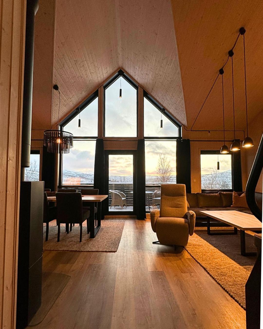 Skaidi Luxury Lodge - Heart Of The Arctic แฮมเมอร์เฟสต์ ภายนอก รูปภาพ